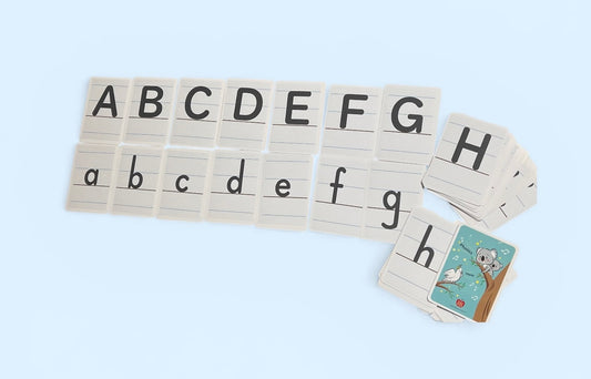 大文字小文字アルファベットカード
